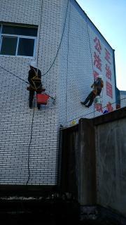 專業(yè)建筑清潔服務 守護城市天際線的潔凈衛(wèi)士